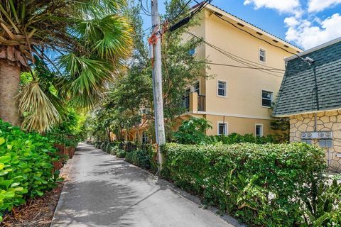 A home in Lake Worth Beach