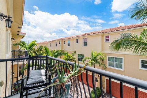 A home in Lake Worth Beach