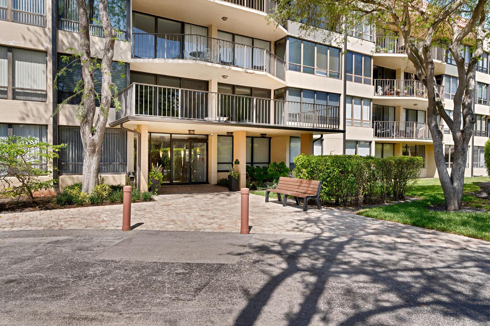 PORTA BELLA EAST AND PORT - Residential