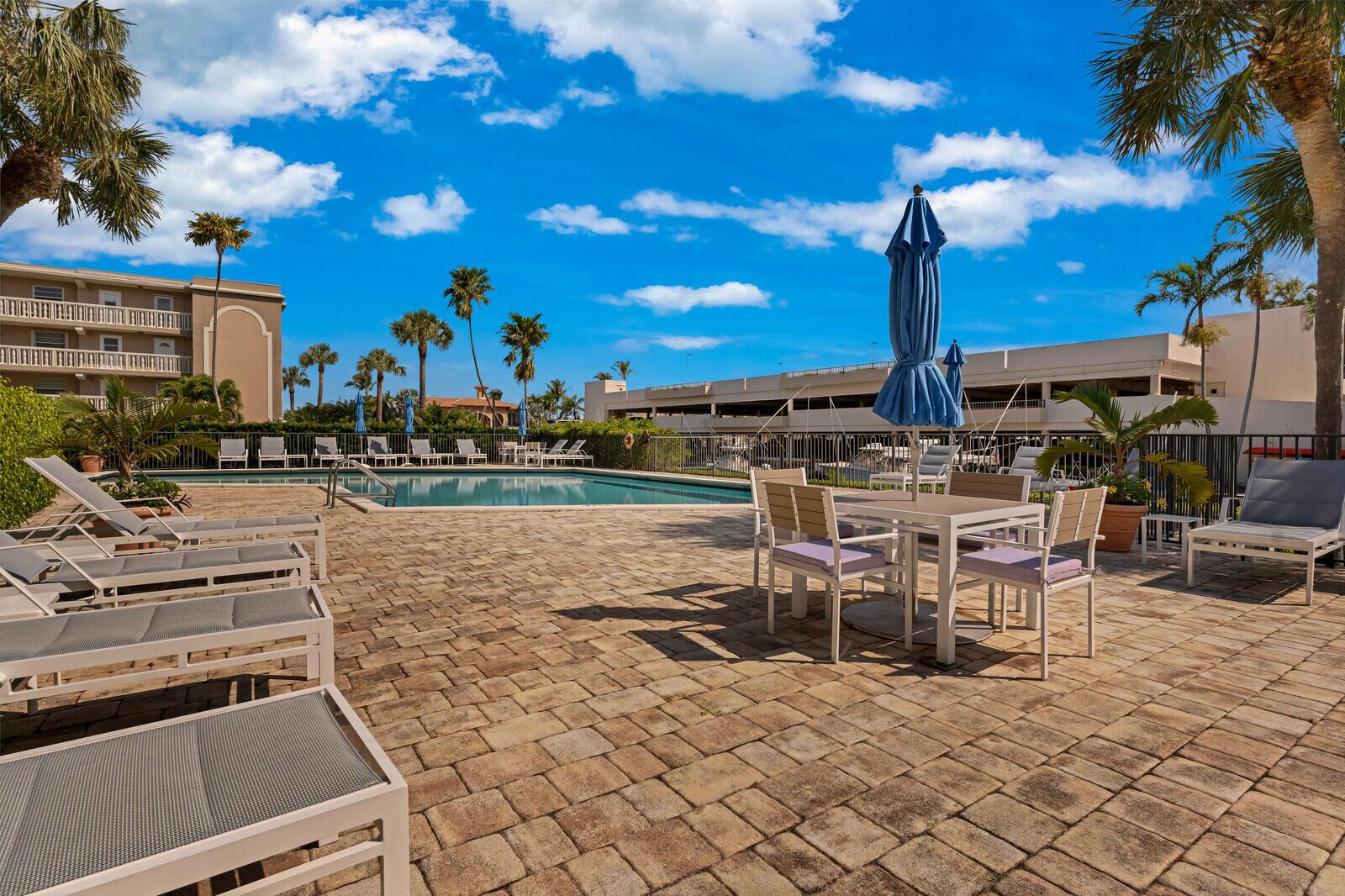 PORTA BELLA EAST AND PORT - Residential