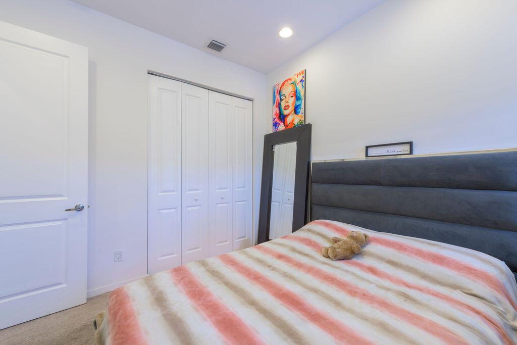 CALABRIA CONDOMINIUM - Residential