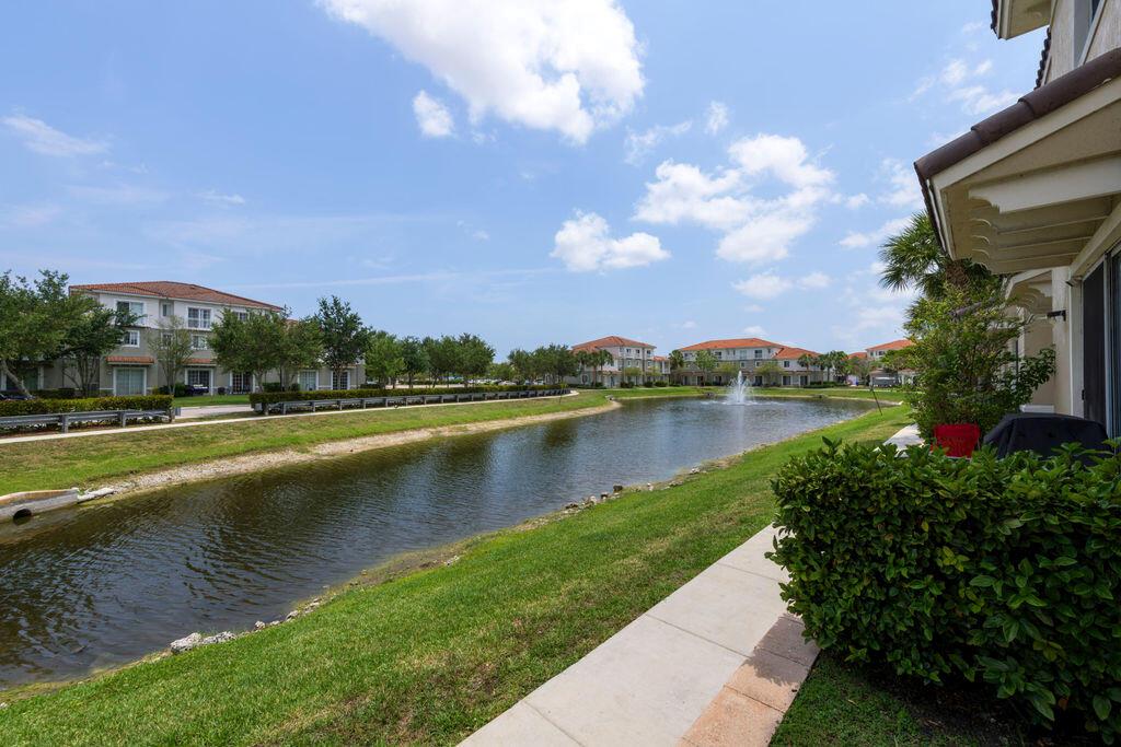 CALABRIA CONDOMINIUM - Residential