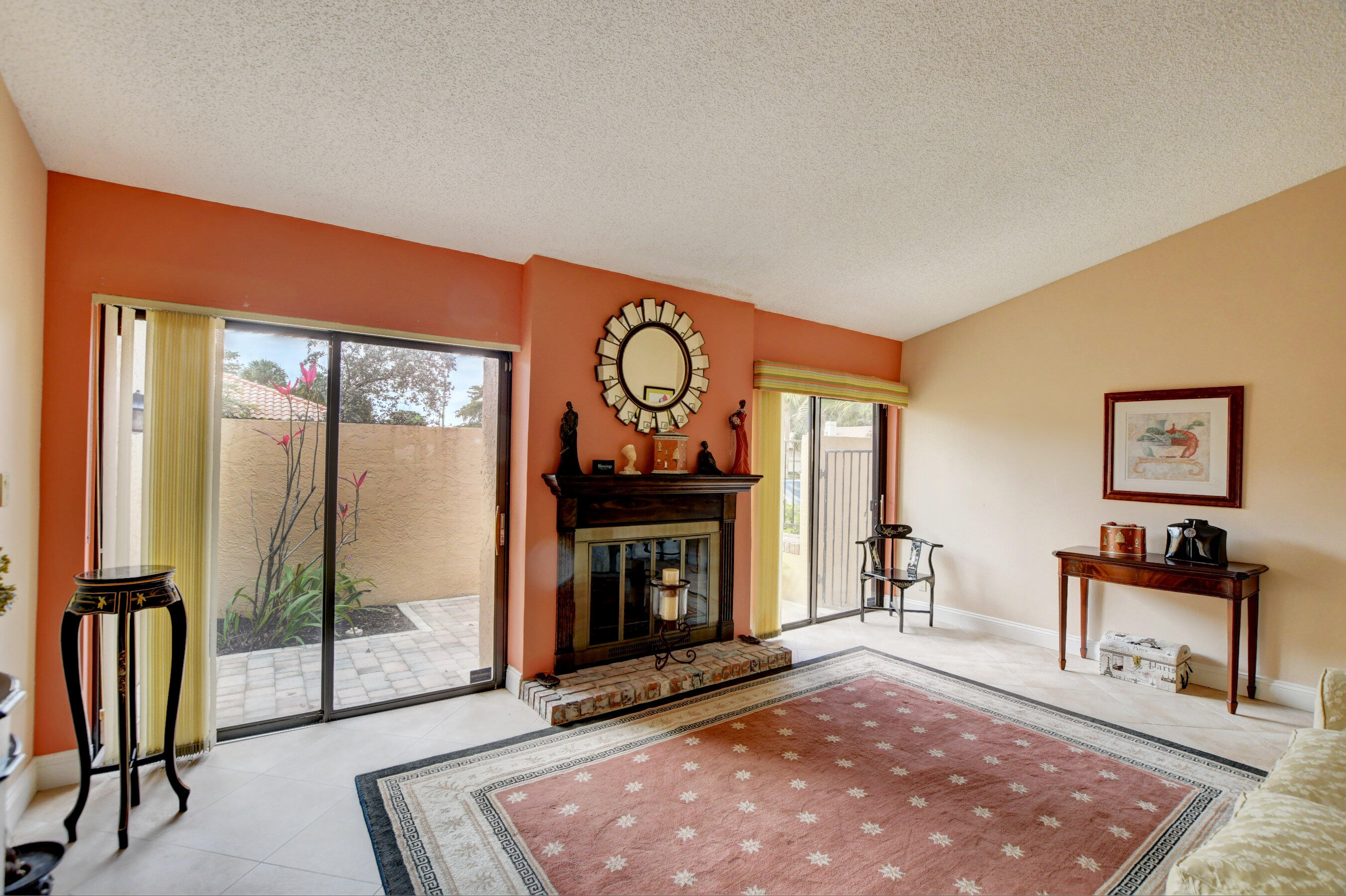 PRADERA - Residential