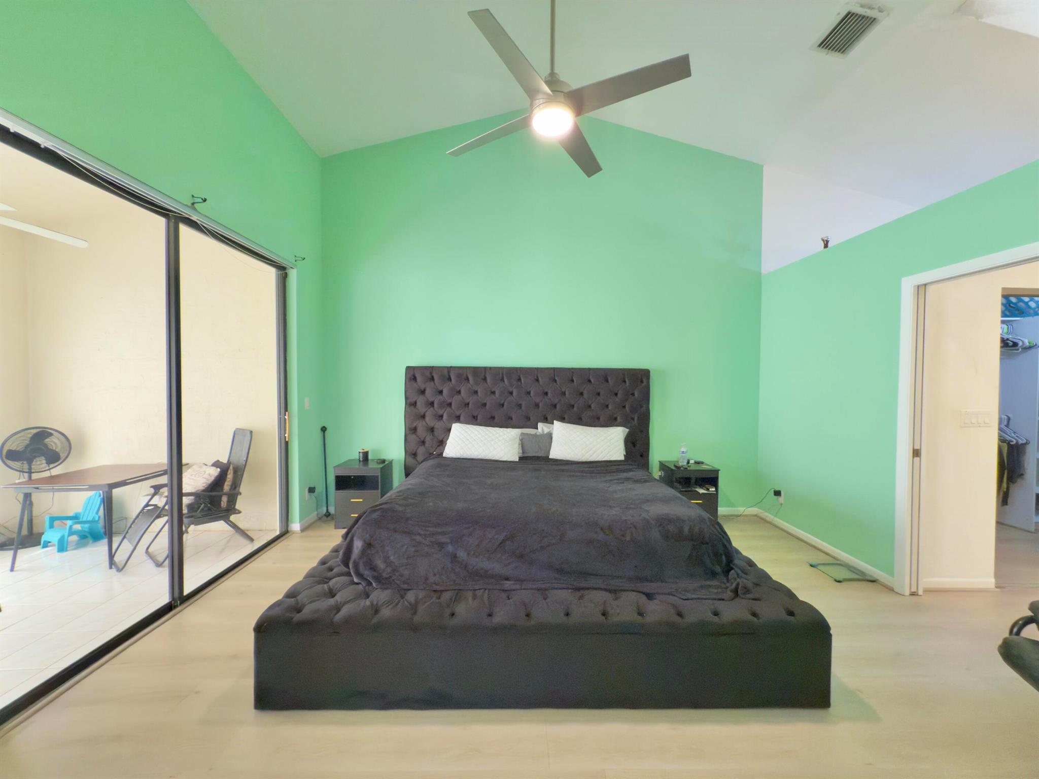 ABERDEEN 12 - Residential