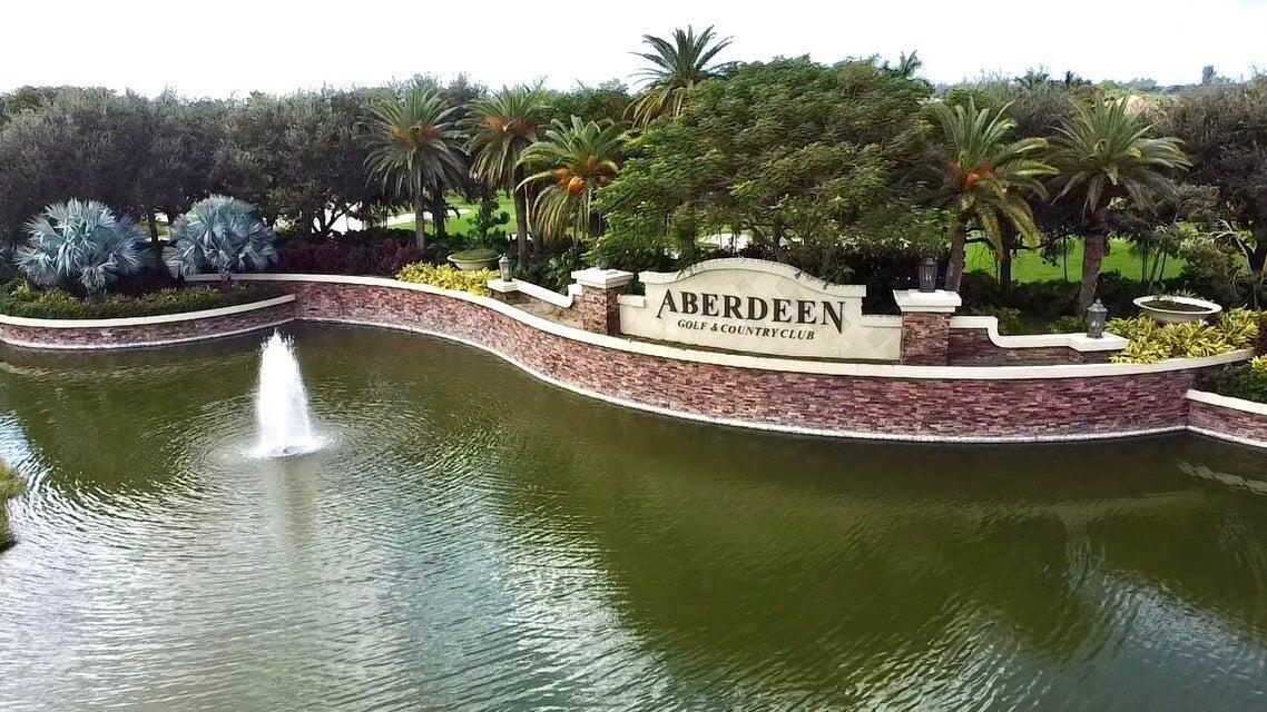 ABERDEEN 12 - Residential