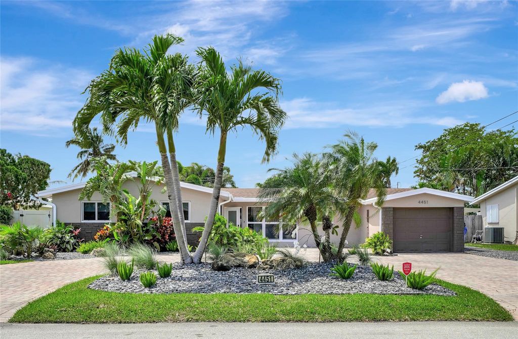 Photo of 4451 NE 18th Avenue, Oakland Park, FL 33334 (MLS # F10499676)