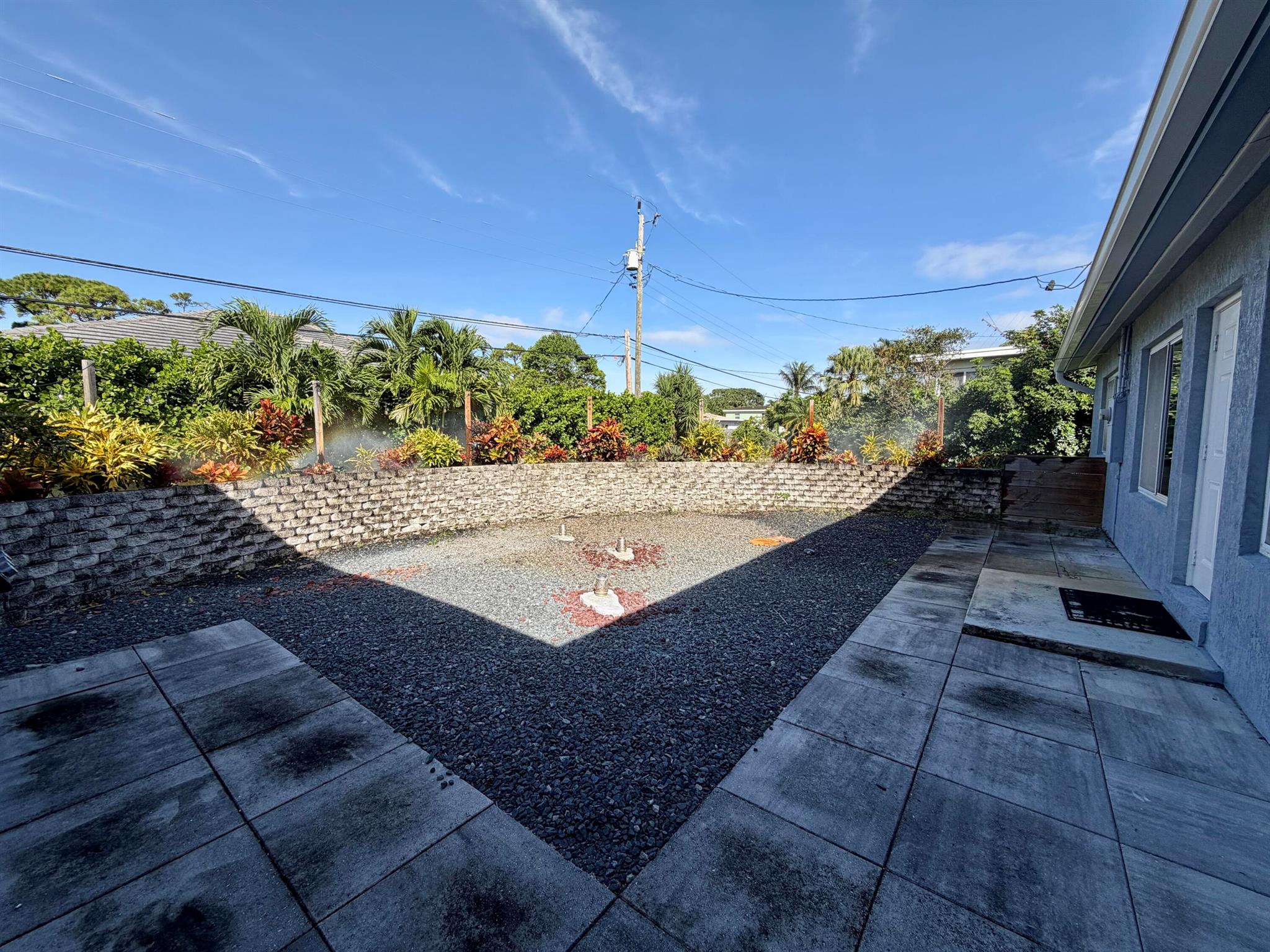 LAKE OSBORNE ESTATES 4 - Residential Lease