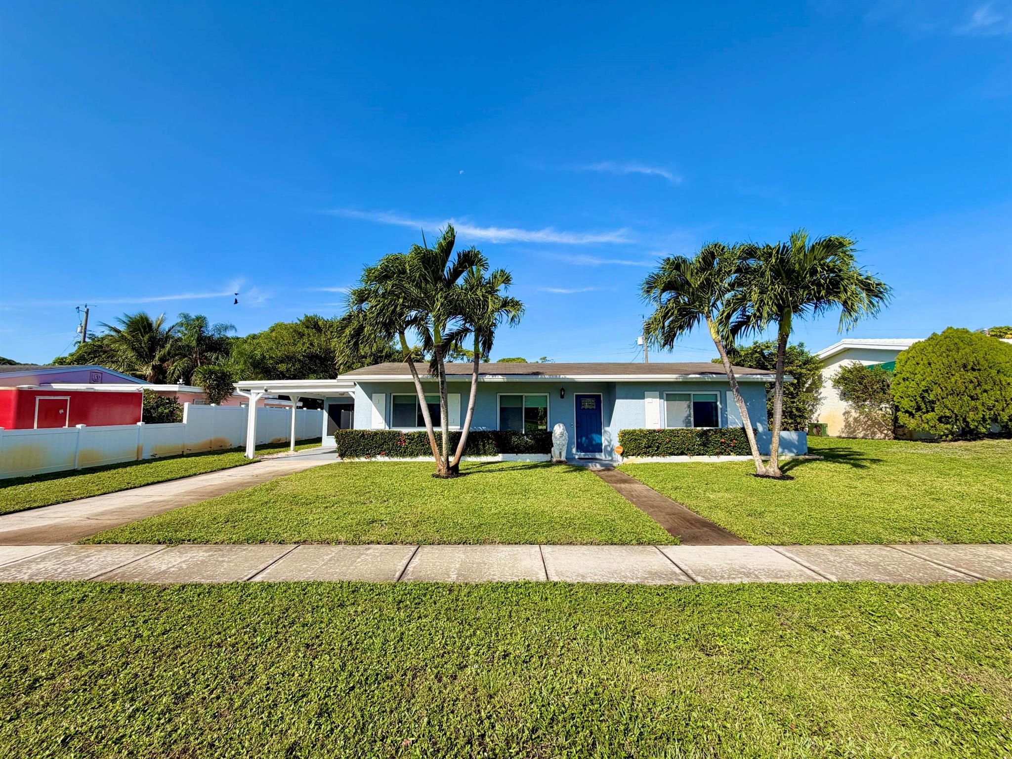 LAKE OSBORNE ESTATES 4 - Residential Lease