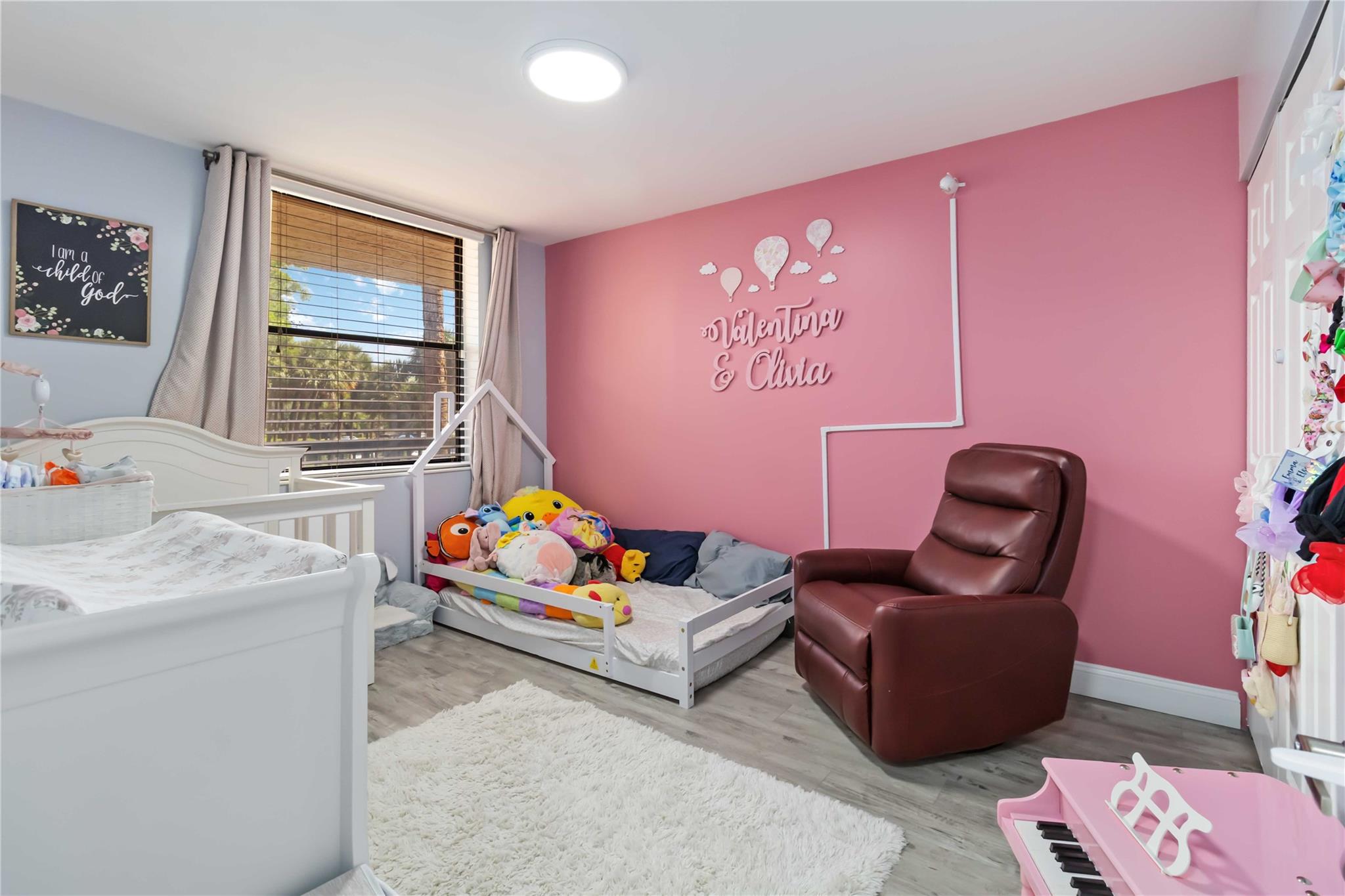 Applewood Village 2 - Residential
