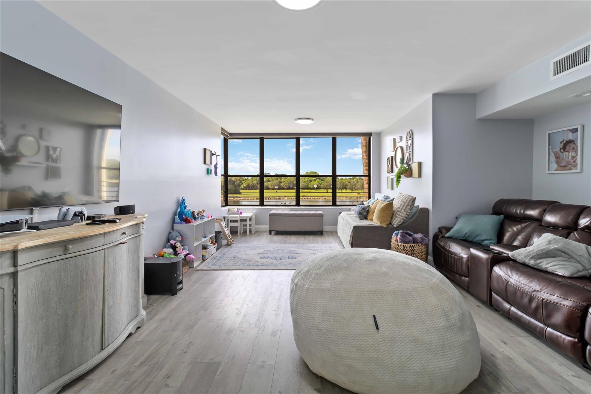2767 Carambola Cir 203