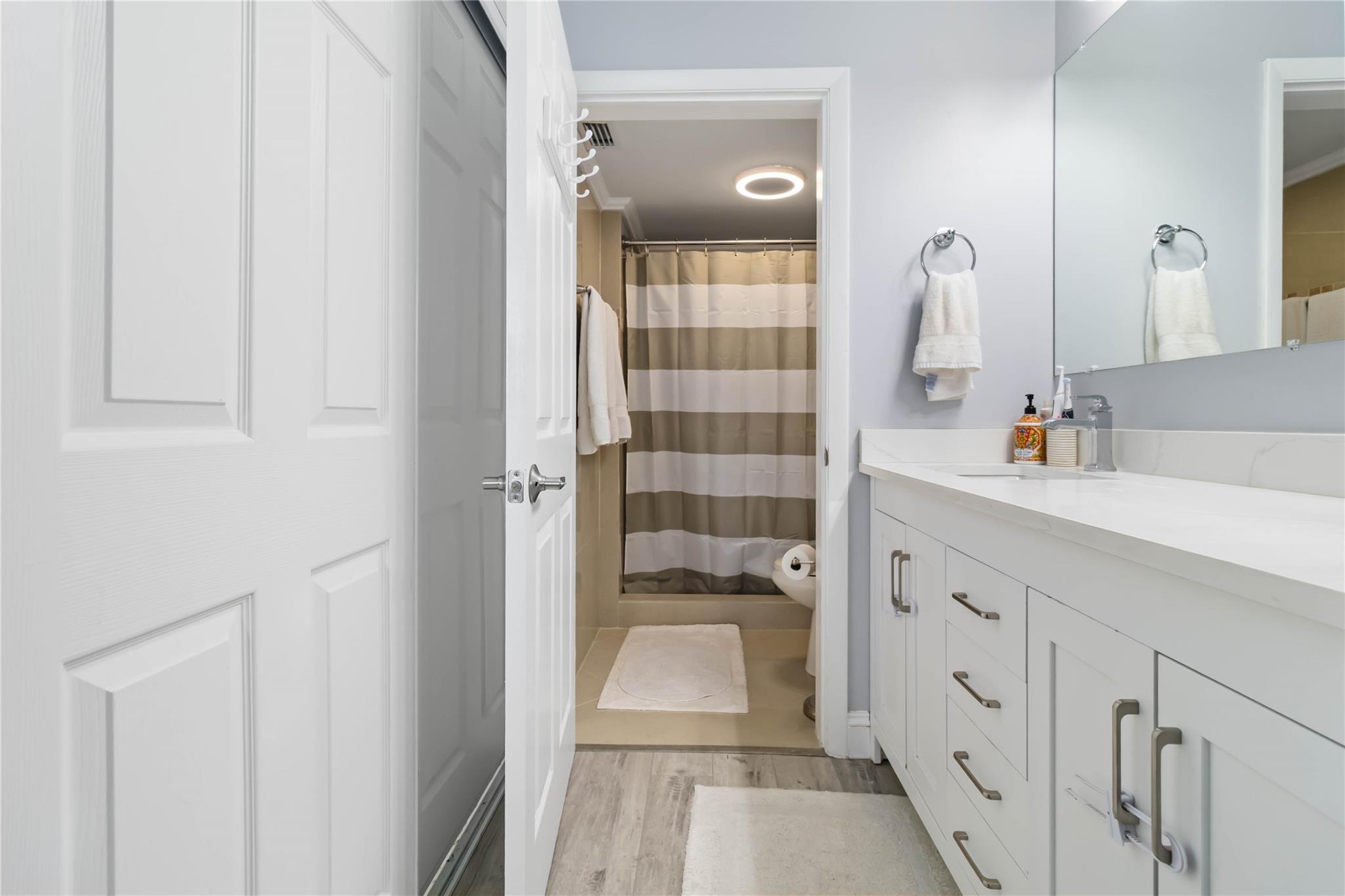 Applewood Village 2 - Residential