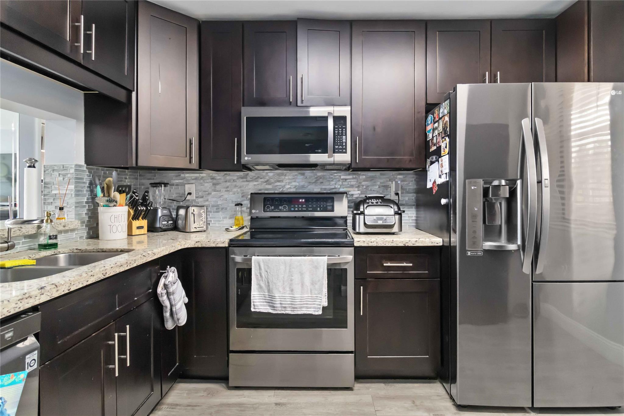 Applewood Village 2 - Residential