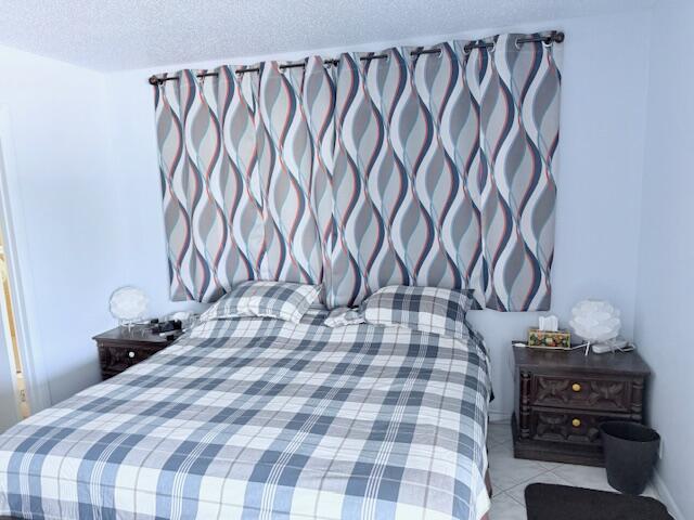 UPMINSTER B CONDO - Residential