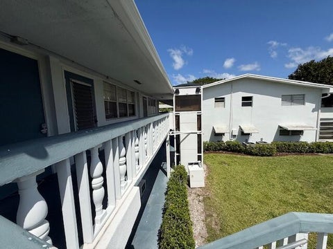 Tiny photo for 41 Upminster B Crescent #B, Deerfield Beach, FL 33442 (MLS # B26014645)