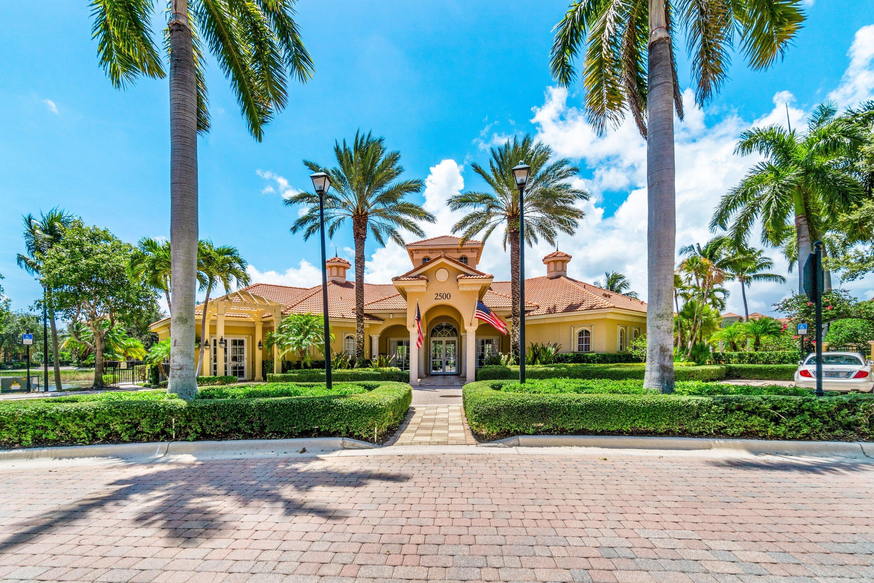 HARBOUR OAKS - Residential