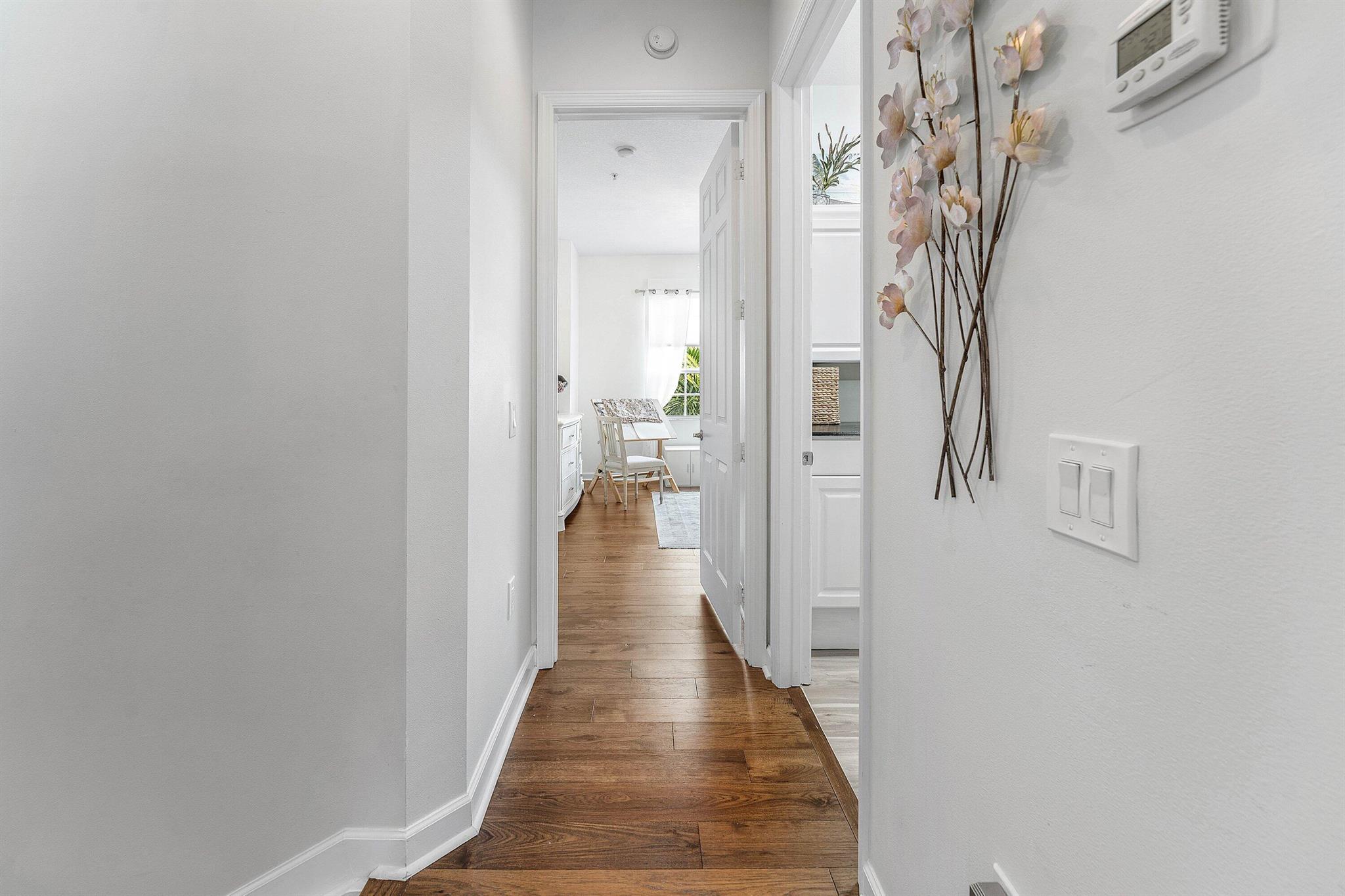 HARBOUR OAKS - Residential