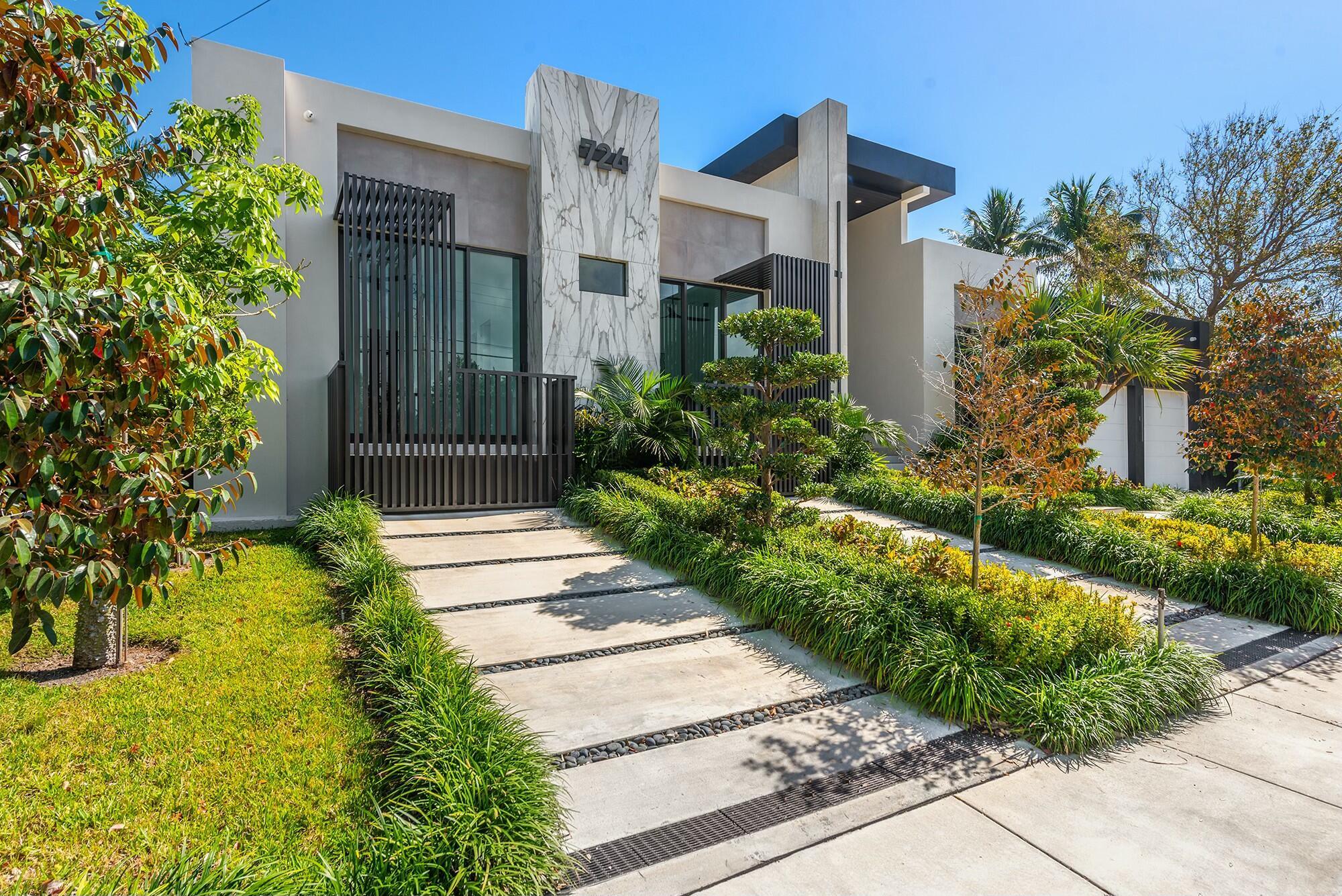 RIVIERA ISLES - Residential