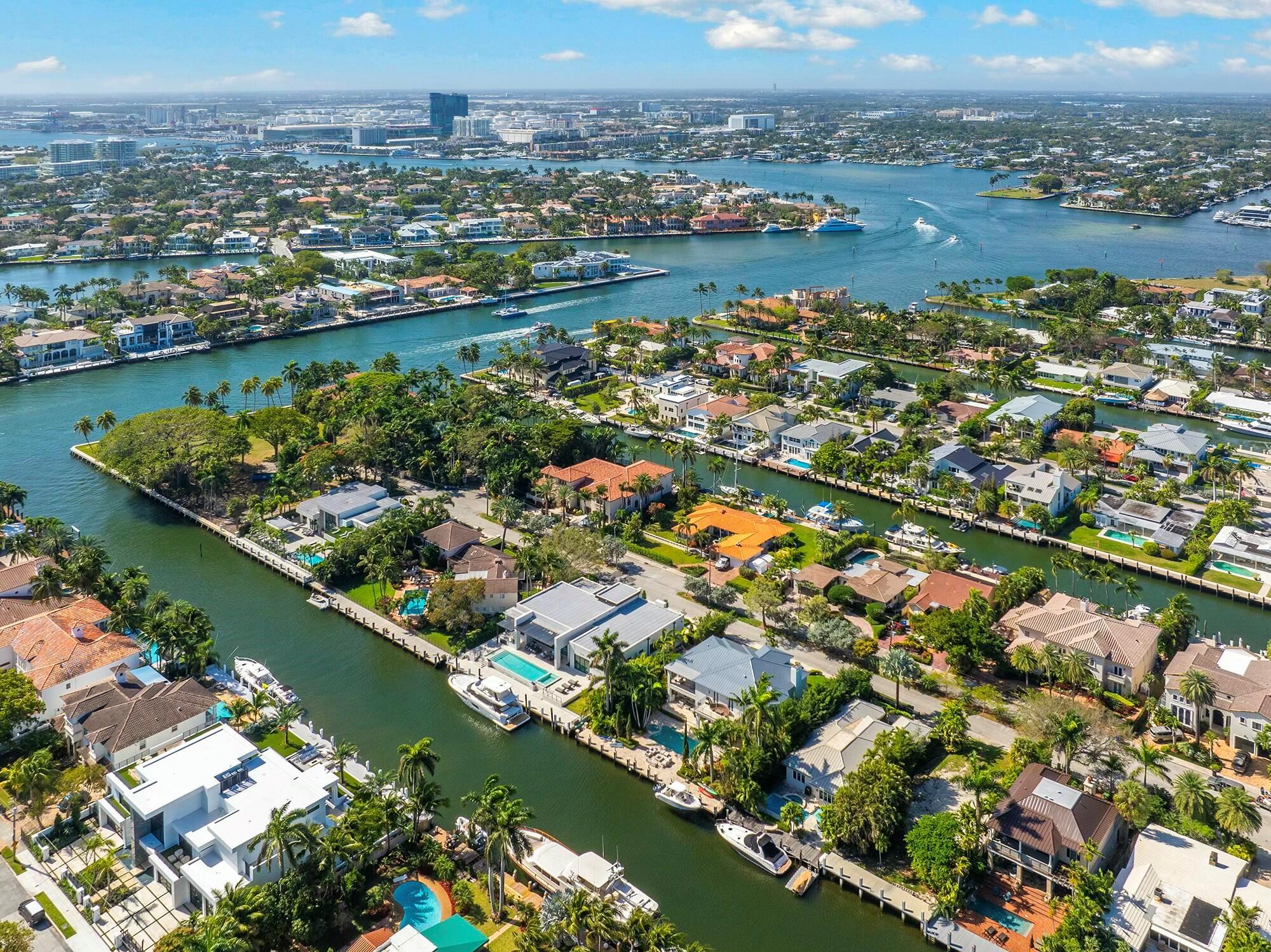 RIVIERA ISLES - Residential