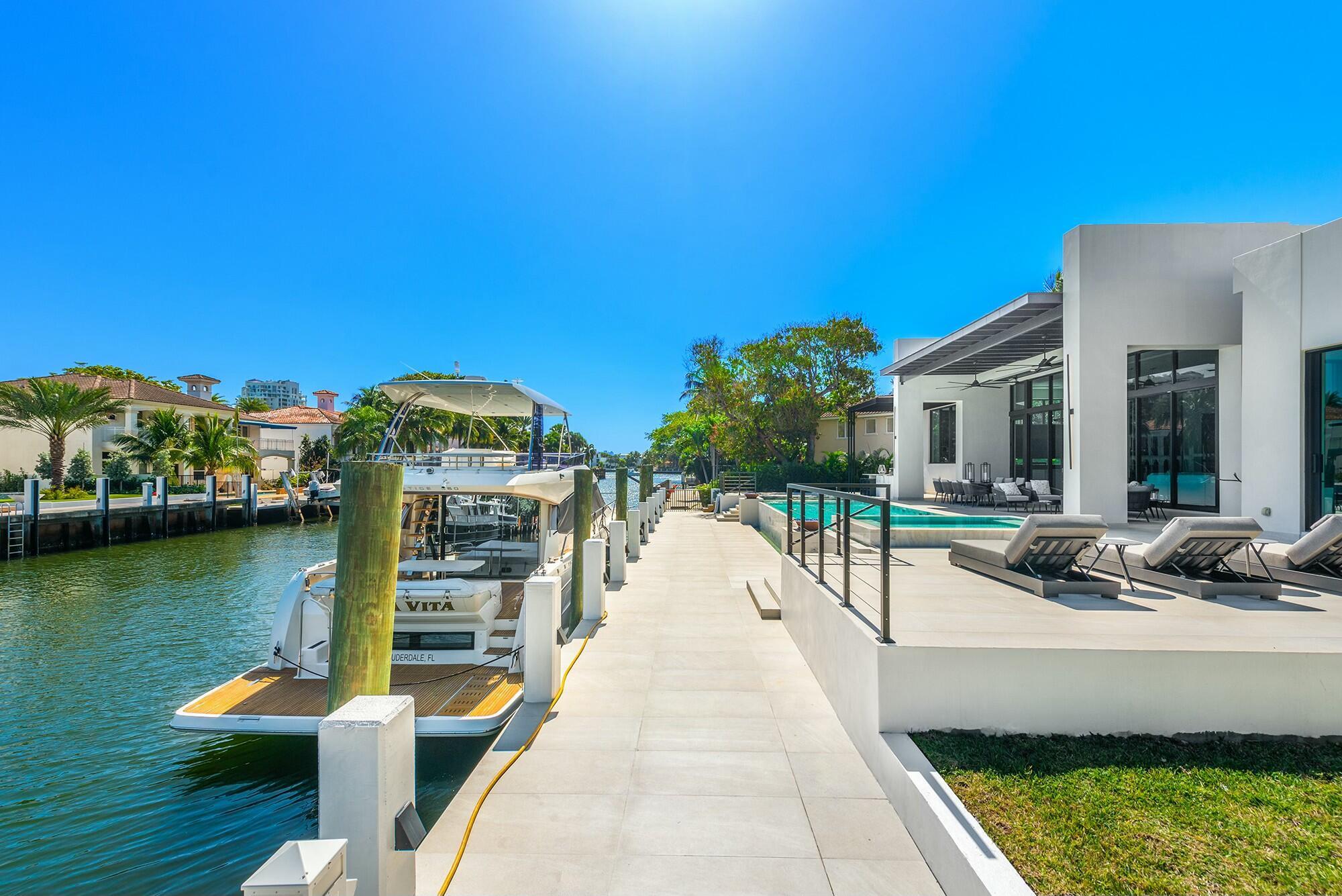 RIVIERA ISLES - Residential