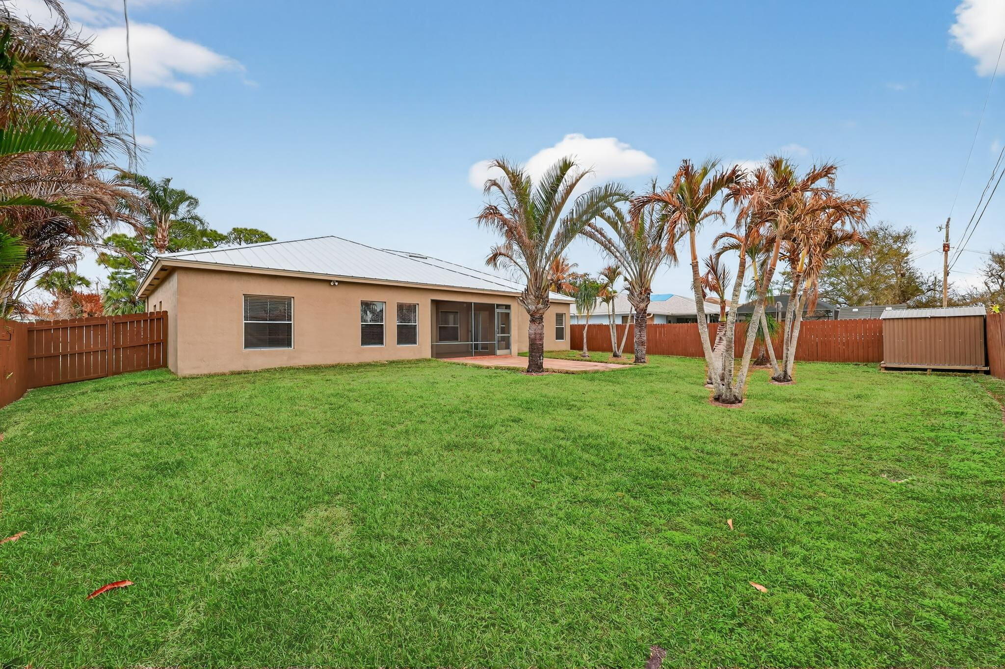 PORT ST LUCIE SECTION 17 - Residential