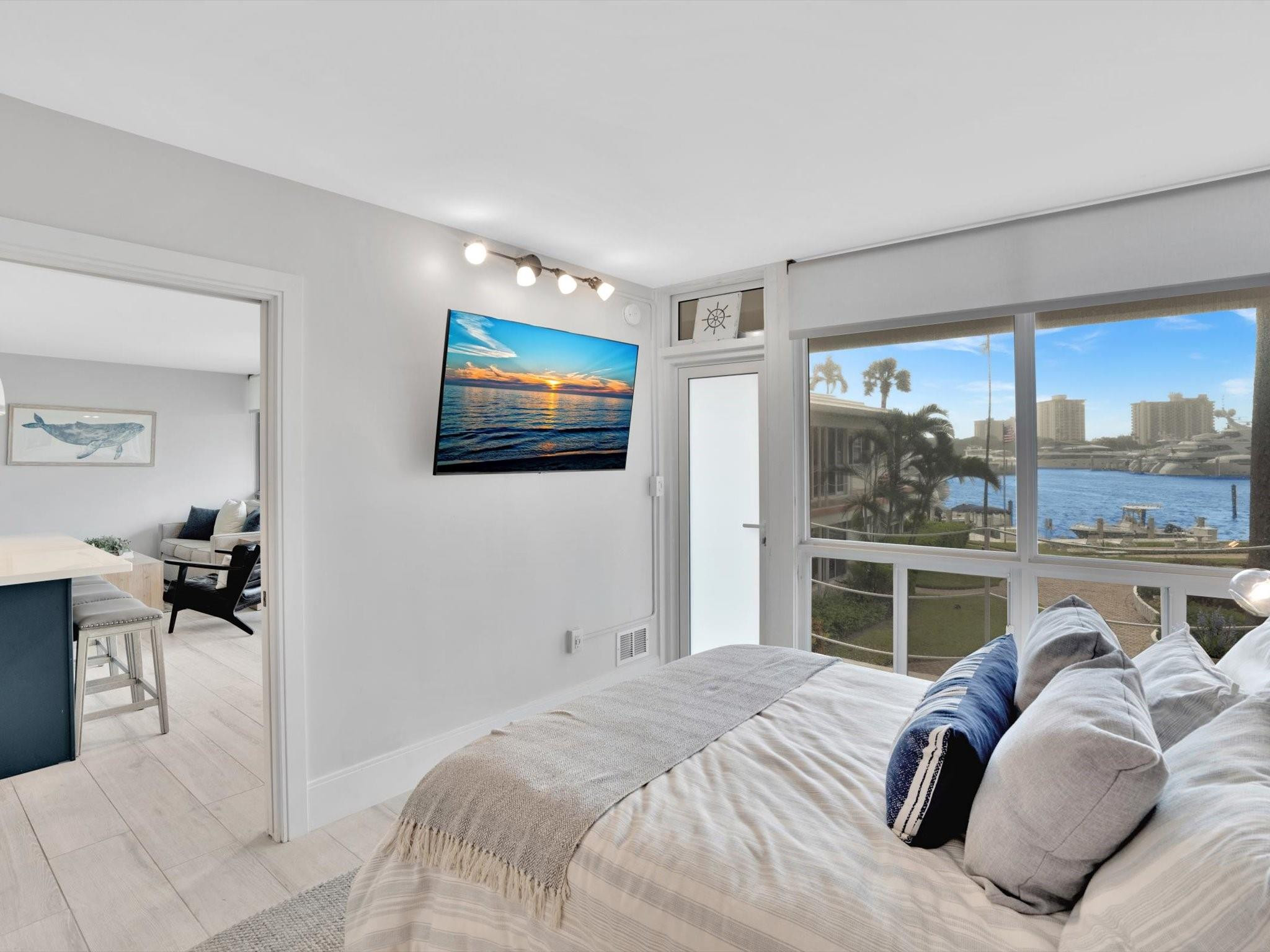 Coral Cove Assoc Co-Op - Residential Lease