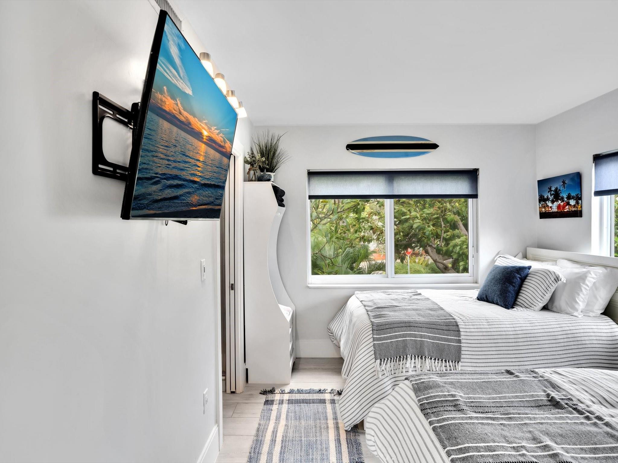 Coral Cove Assoc Co-Op - Residential Lease