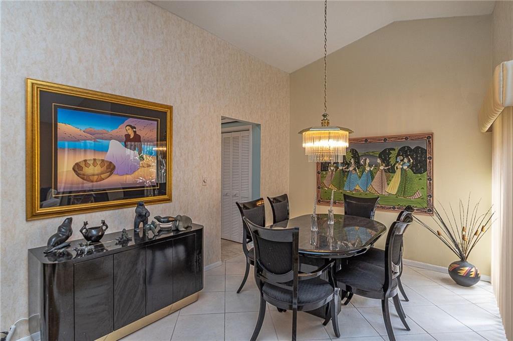 WOODMONT - Residential