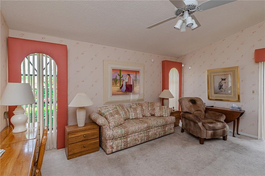 WOODMONT - Residential