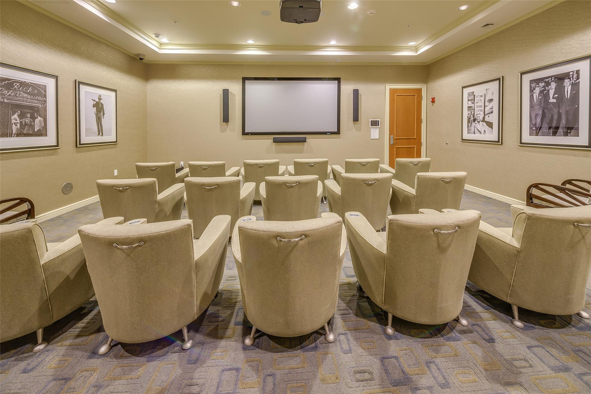 Watergarden Condo - Residential Lease