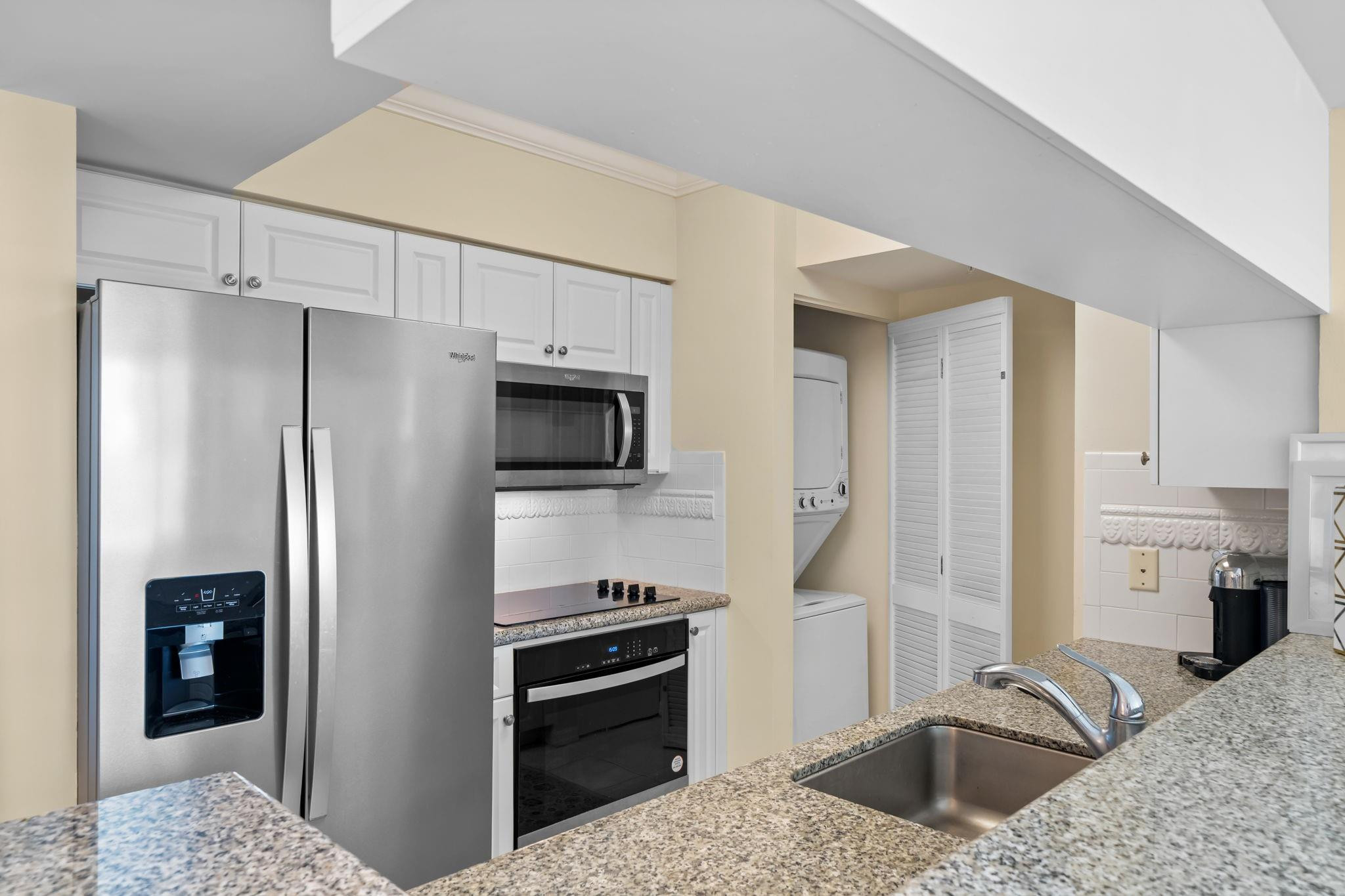 347 N New River Drive 1706