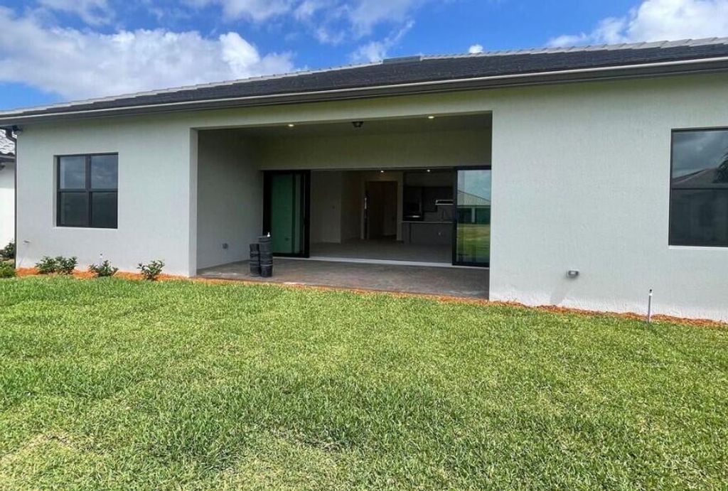 Photo of 766 SE Courances Drive #338, Port Saint Lucie, FL 34984 (MLS # R10983276)