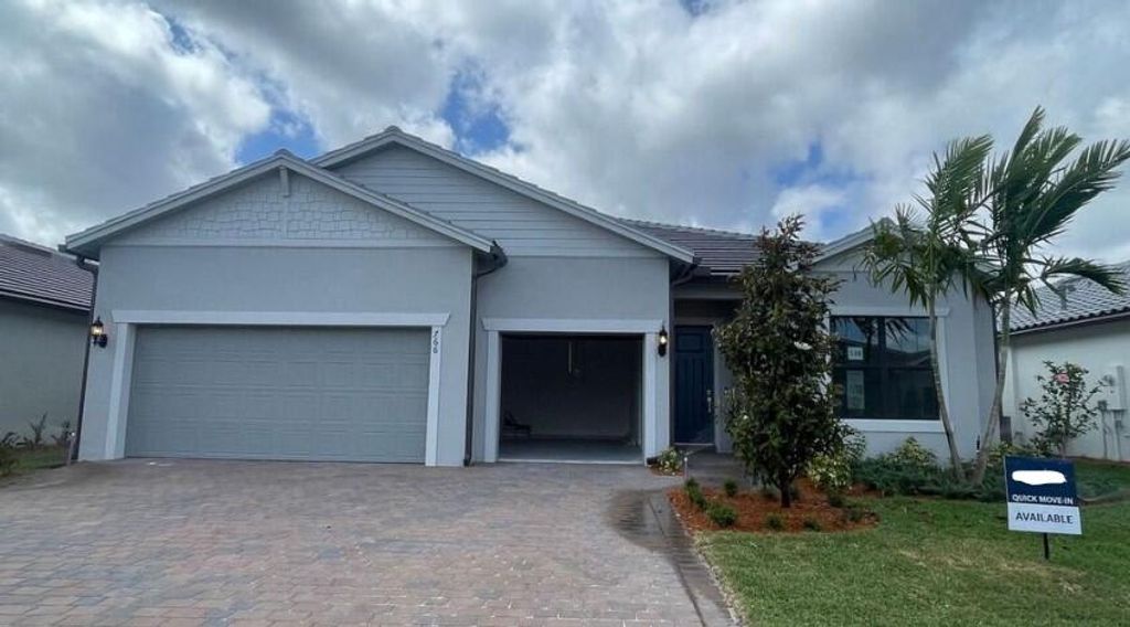 Photo of 766 SE Courances Drive #338, Port Saint Lucie, FL 34984 (MLS # R10983276)