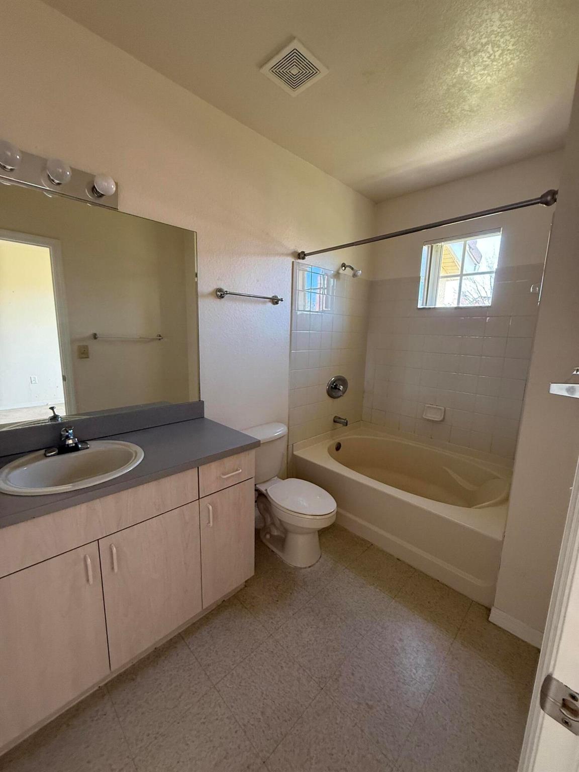 THE BELMONT II AT ST LUCIE WEST, A CONDOMINIUM - Residential Lease