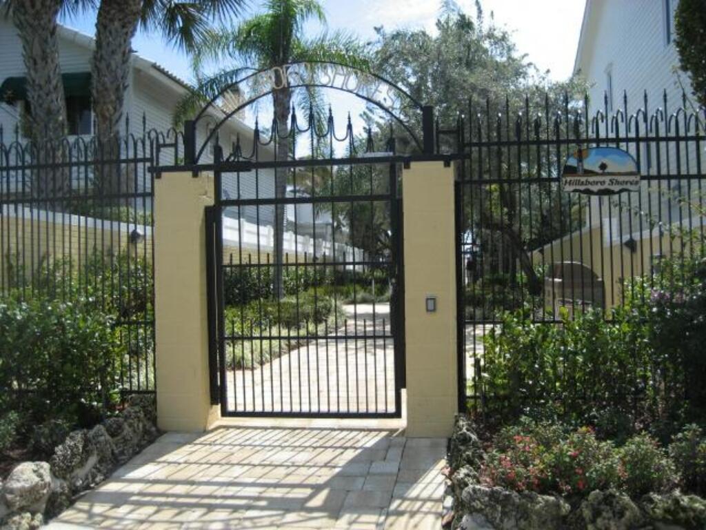 HILLSBORO SHORES SEC - Residential