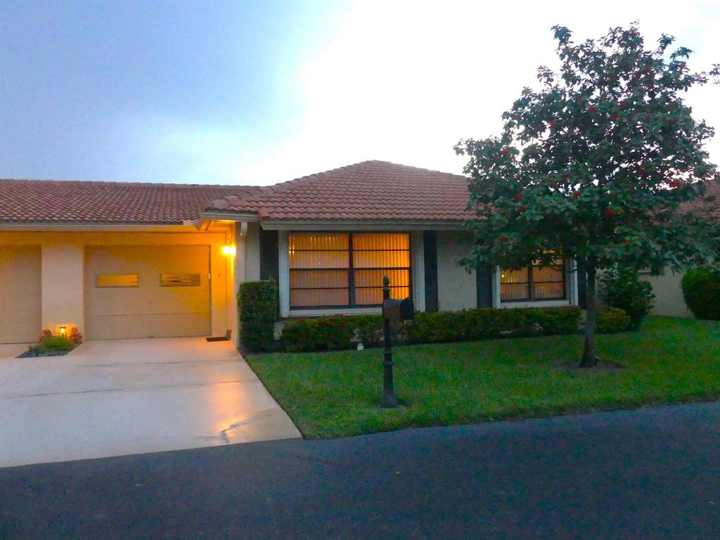 Photo of 9975 Cherry Tree Terrace #B, Boynton Beach, FL 33436 (MLS # R11110437)
