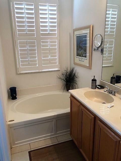 OCEAN CAY - Residential