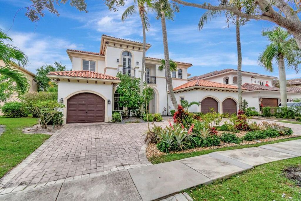 Photo of 17706 Middlebrook Way, Boca Raton, FL 33496 (MLS # R11051315)