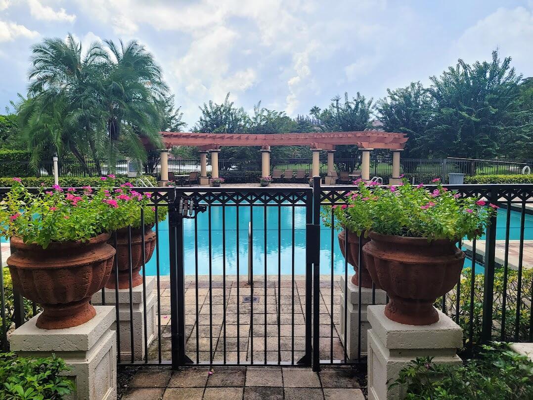 GRAND ISLES CONDO - Residential Lease