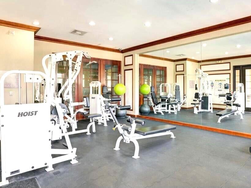 GRAND ISLES CONDO - Residential Lease