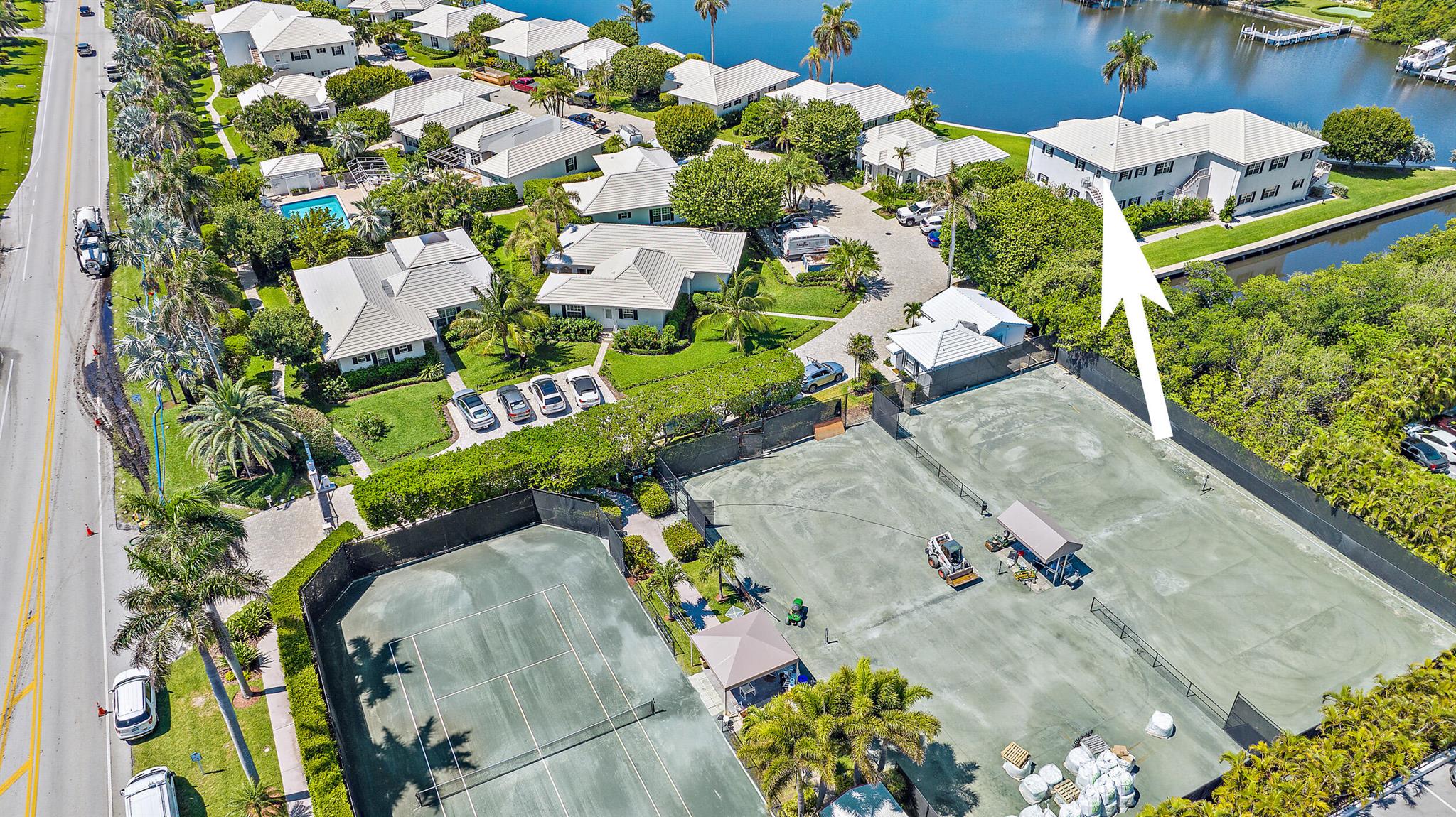 LA COQUILLE CLUB VILLAS C - Residential