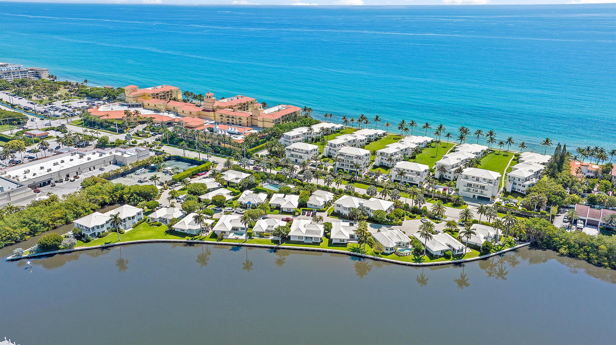 LA COQUILLE CLUB VILLAS C - Residential