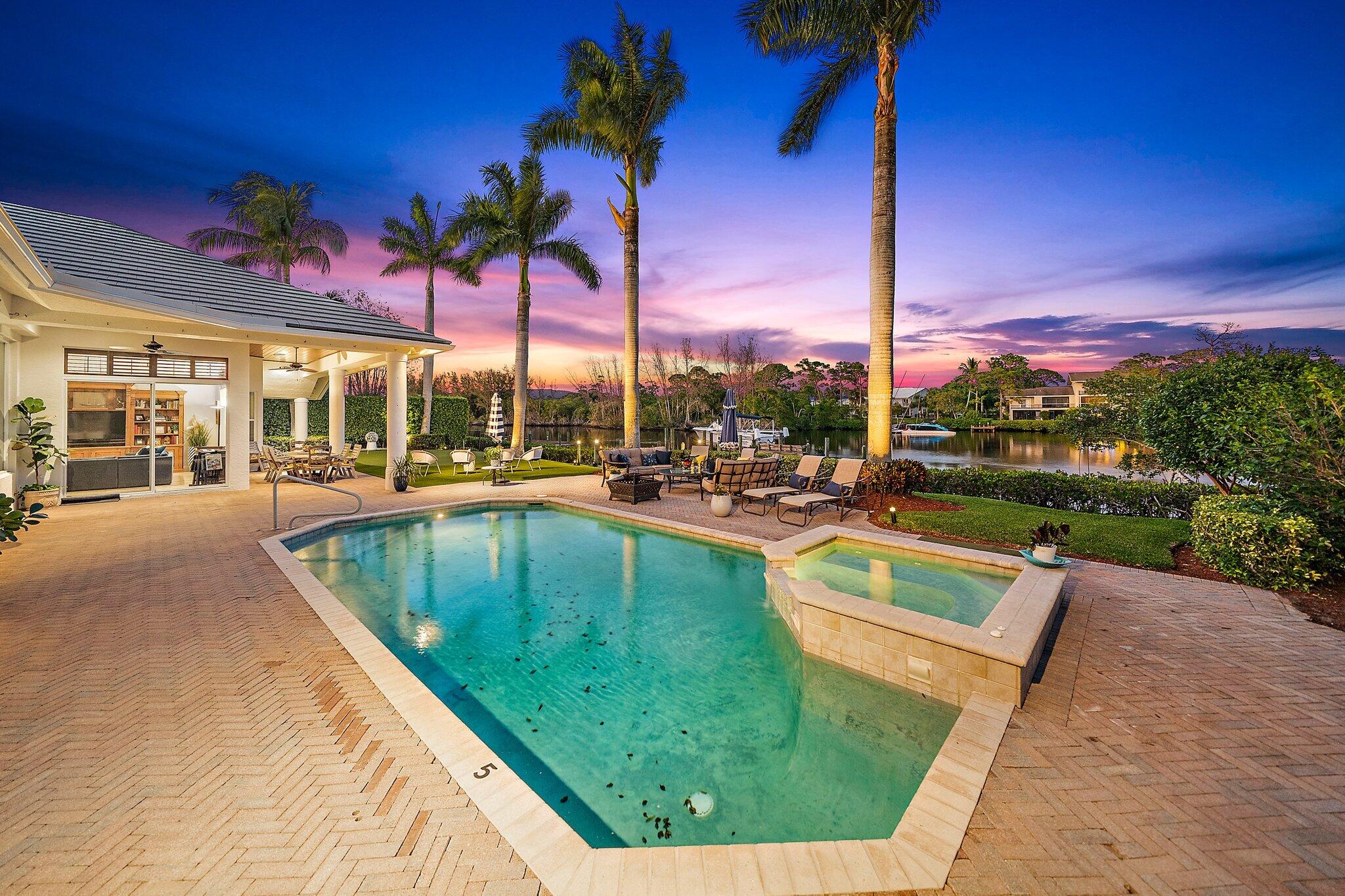 JUPITER RIVER ESTATES THIRD ADDITION (AKA ISLANDS - Residential