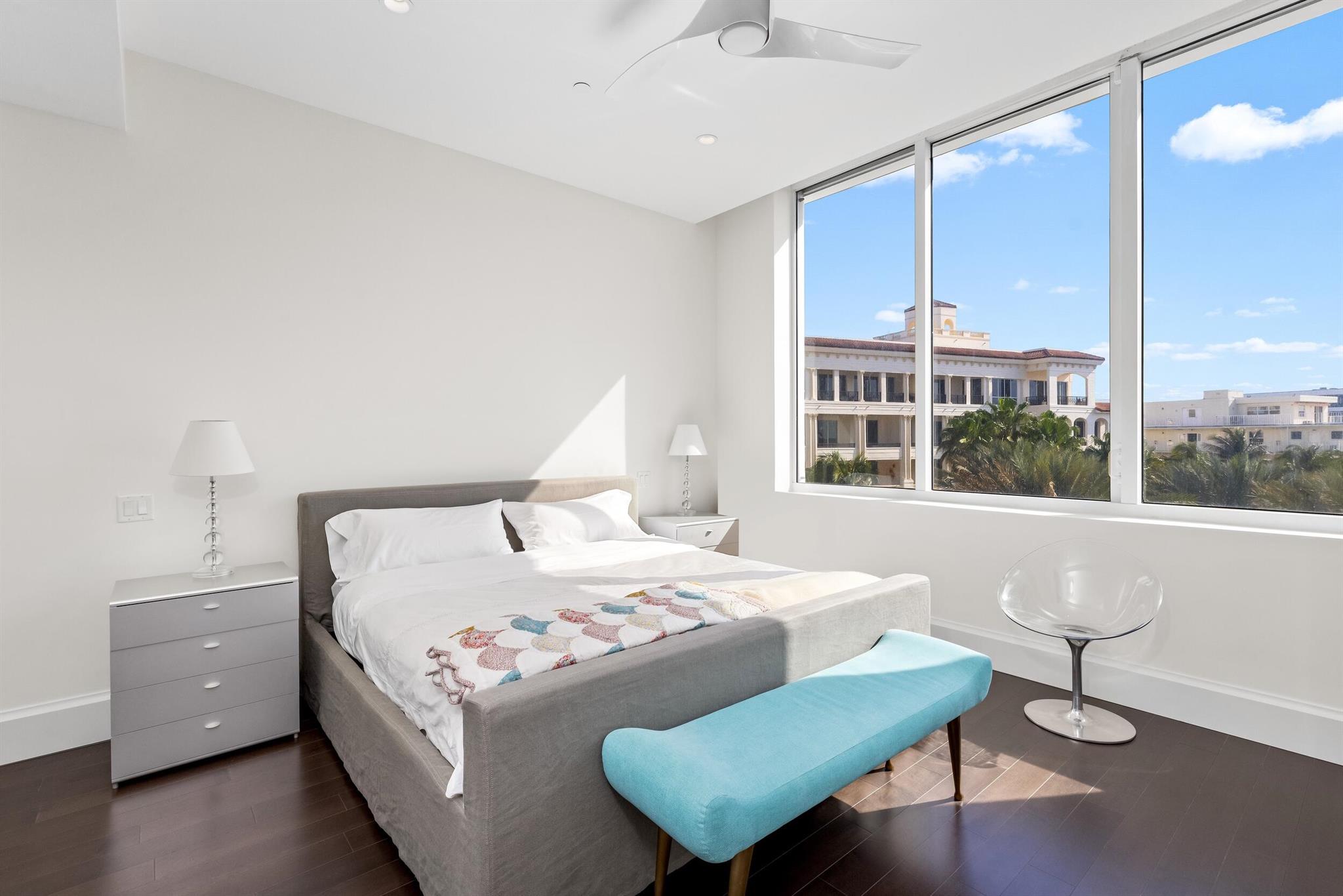 BELLARIA CONDO - Residential