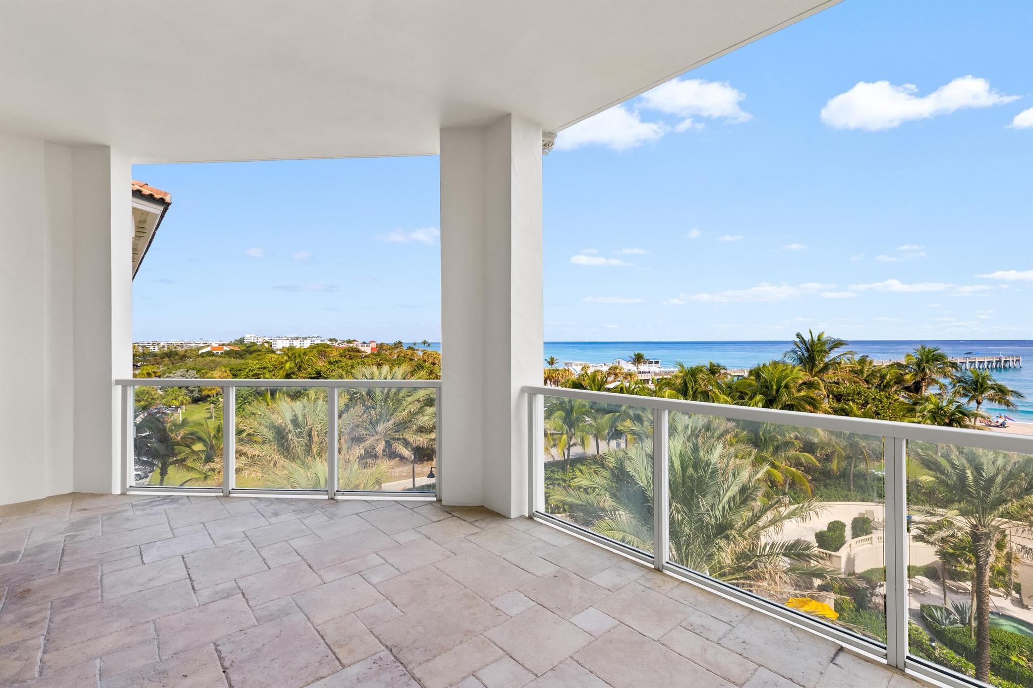 BELLARIA CONDO - Residential