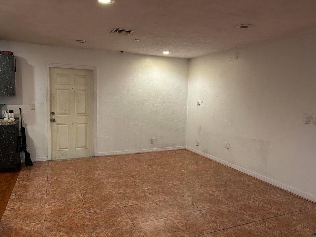 Photo of 2001 NW 2nd Street, Boynton Beach, FL 33435 (MLS # R11060424)