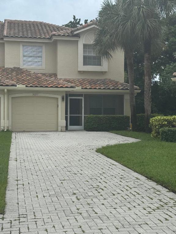 BOCA CHASE - Residential Lease
