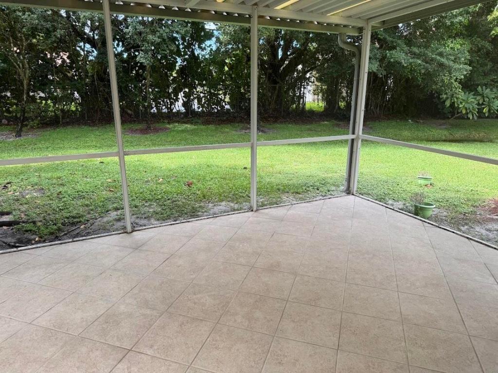 BOCA CHASE - Residential Lease