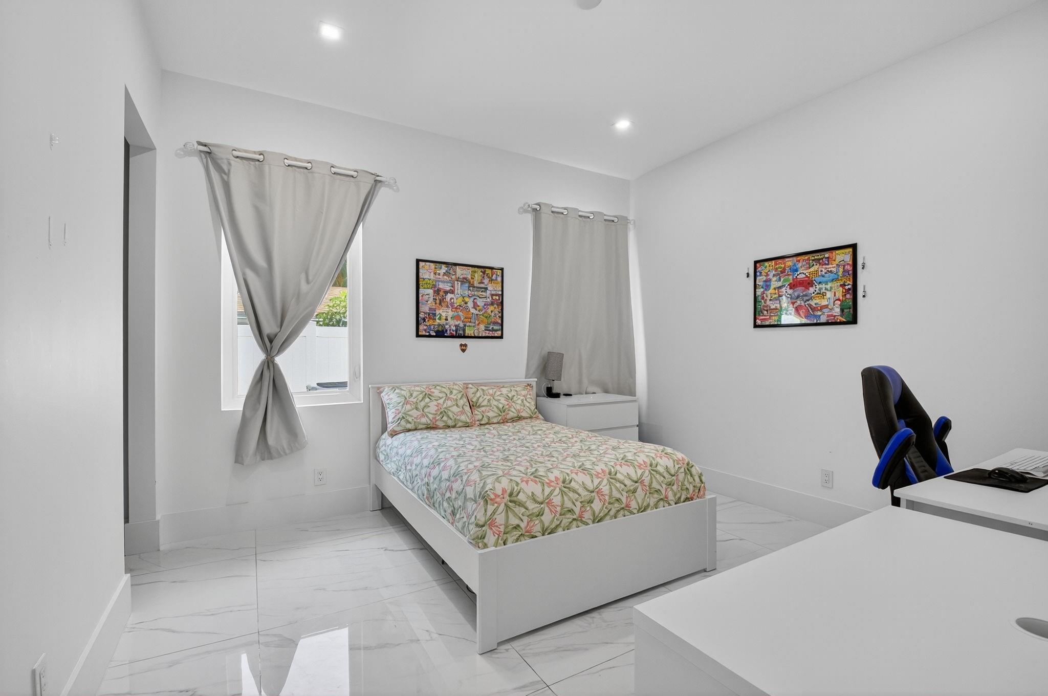 Boca Raton Riviera Unit D - Residential Lease