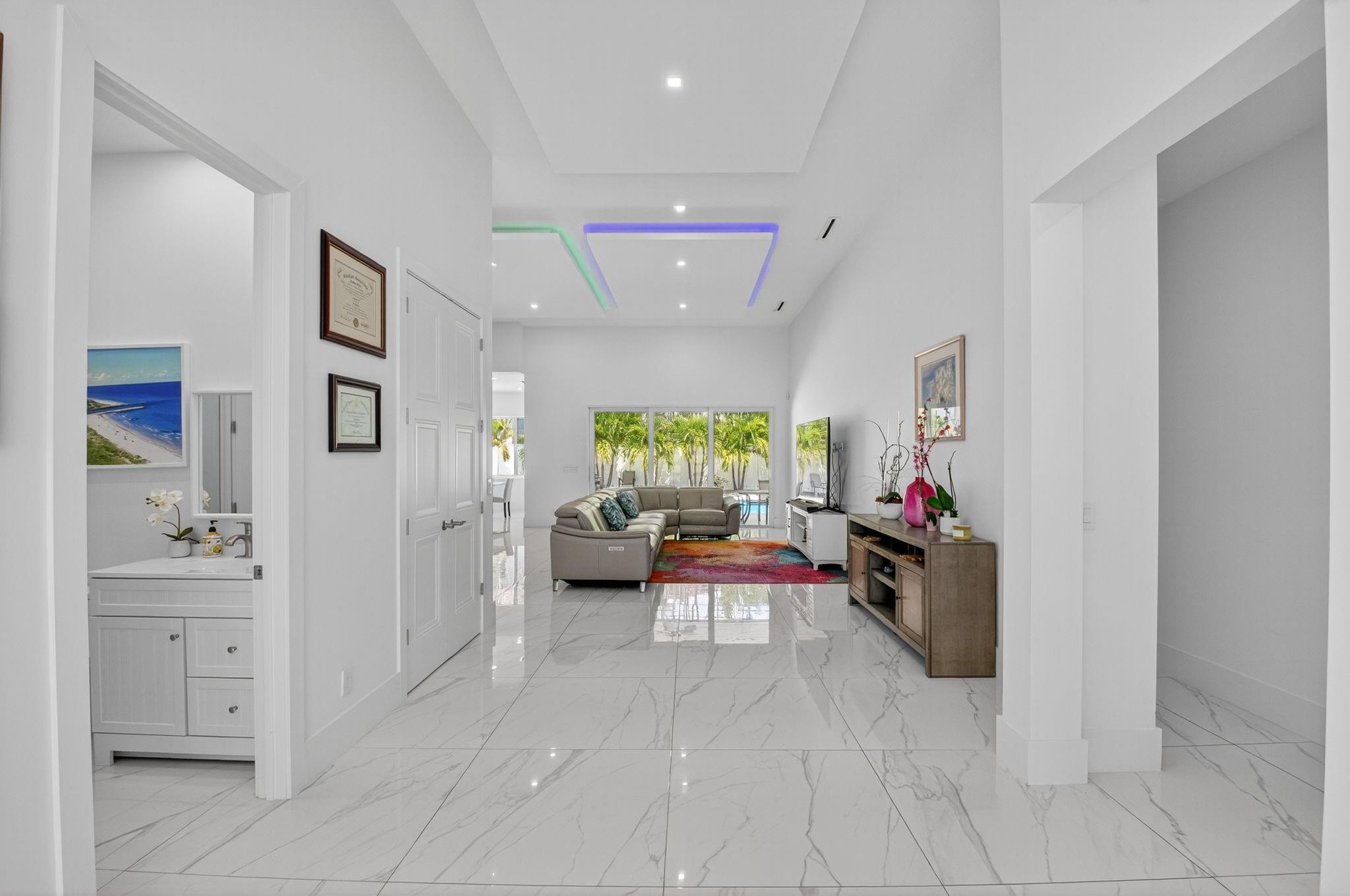 Boca Raton Riviera Unit D - Residential Lease