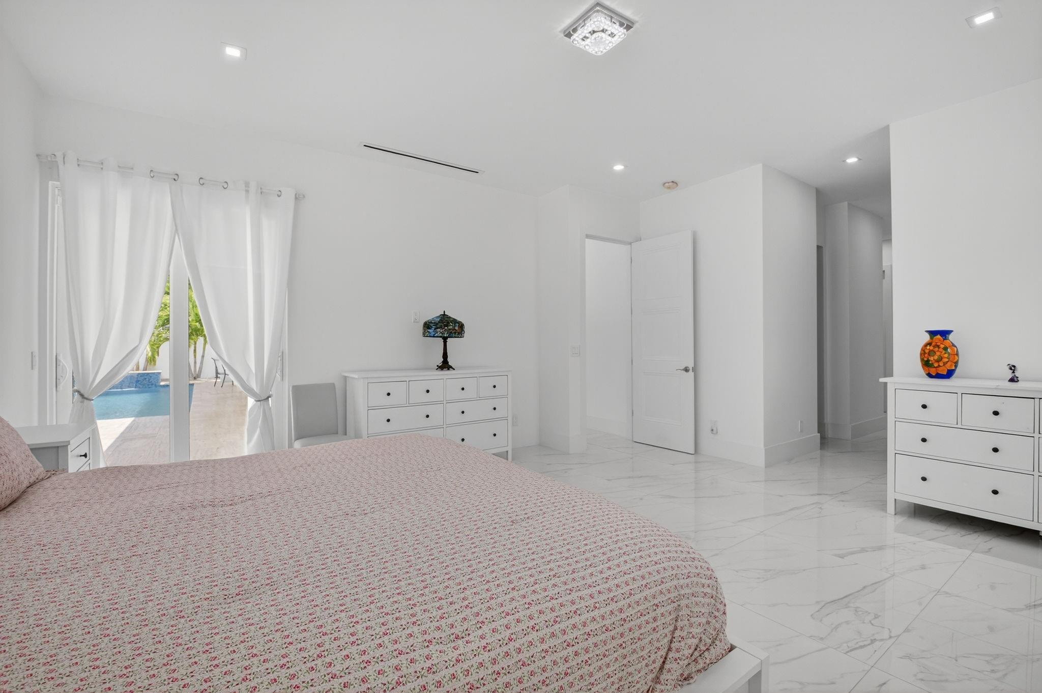 Boca Raton Riviera Unit D - Residential Lease
